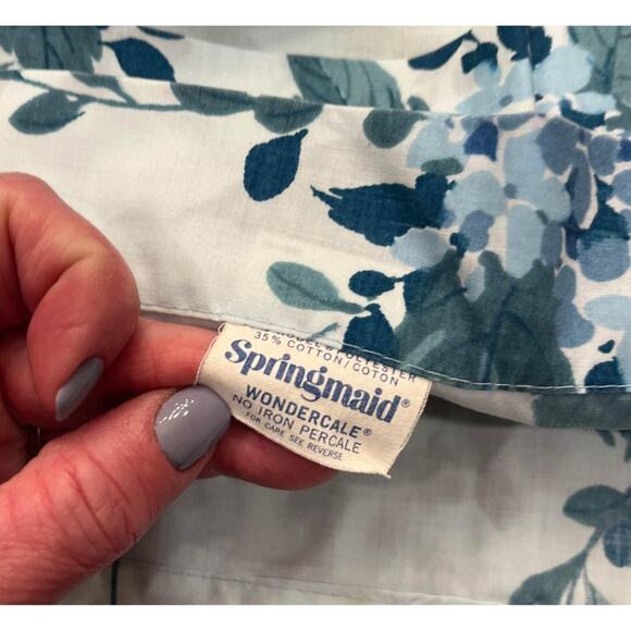 Vintage Blue Floral Springmaid Twin Flat Sheet w/pillowcases - Picture 2 of 7
